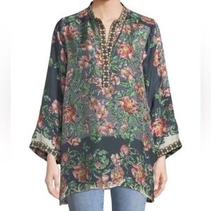 Johnny Was Women’s Medium Fabiana Silk Embroidered Floral Tunic Top